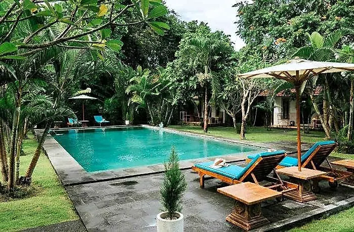 Agung Wiwin 2* バリ島
