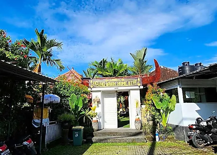 Agung Wiwin ホテル 2*